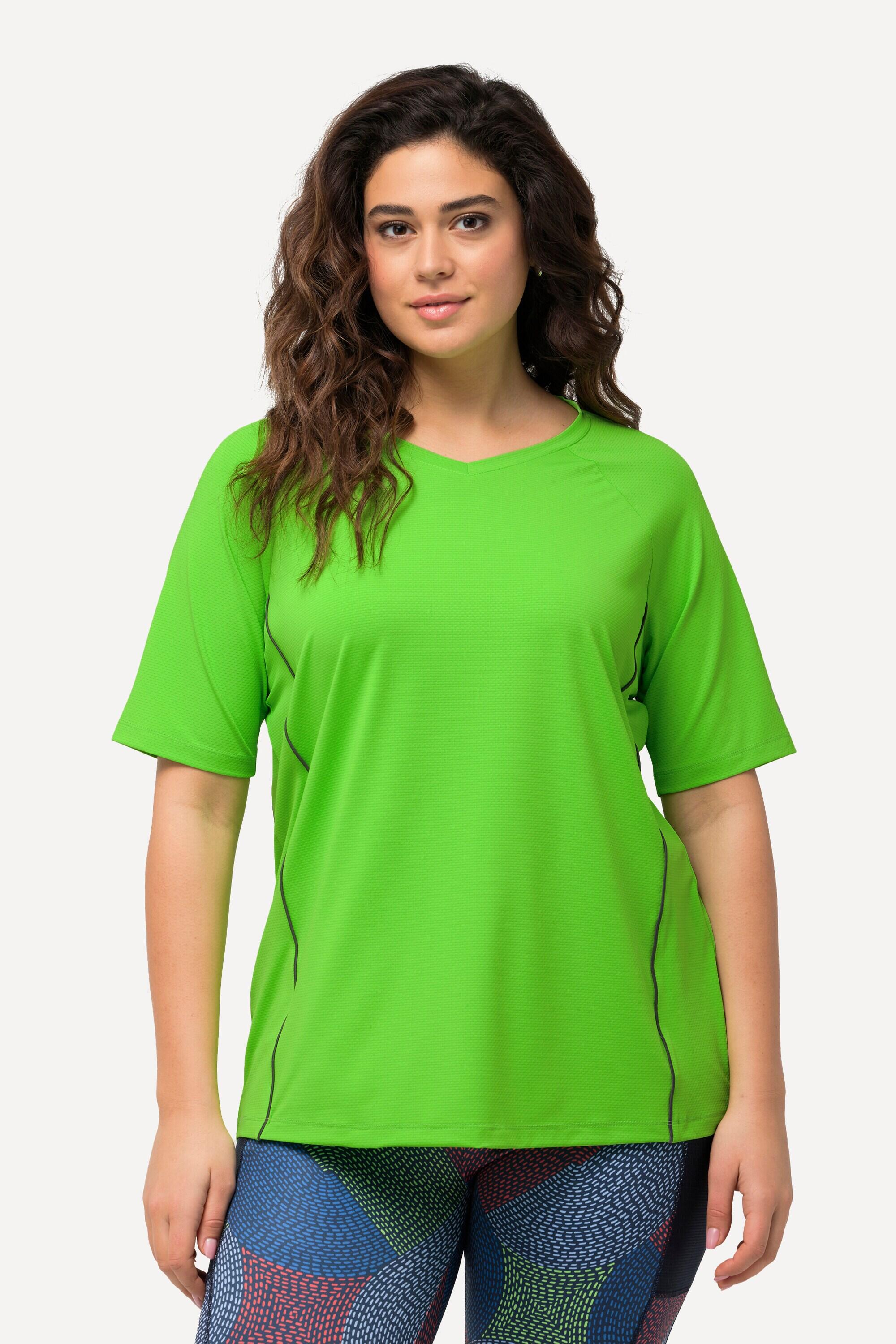 ULLA POPKEN UV50+ Women's Plus-Size T‑Shirt Green, V‑Neck, Short Sleeves