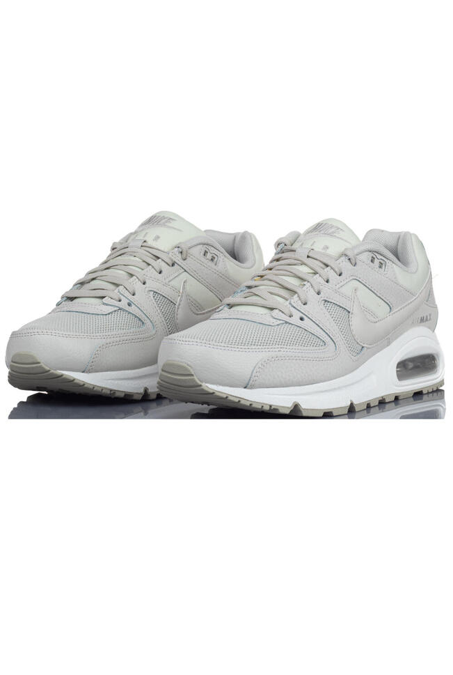 Buty sportowe damskie Nike Air Max Command