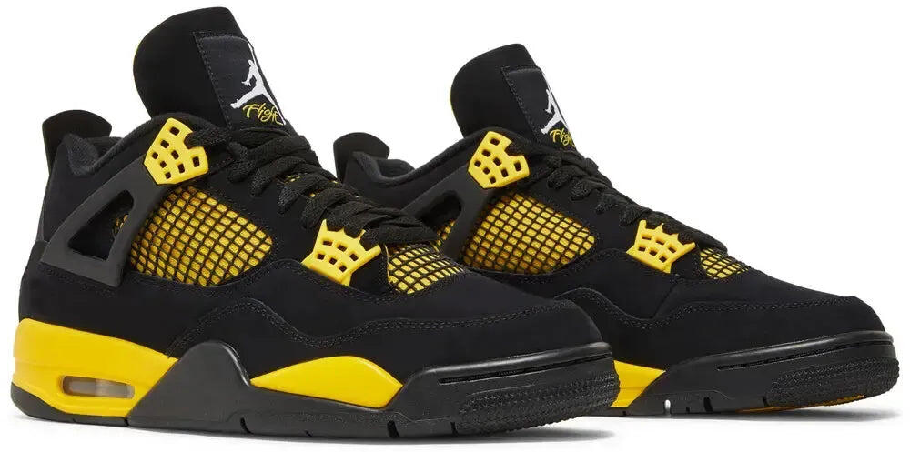 Jordan 4 Thunder 3/4