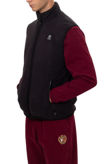 Pile uomo smanicato con zip e patch logo