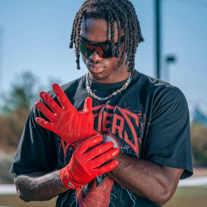 Cutters CG10680 Rev Pro 6.0 Receiver Gloves Solid M Red 5/7