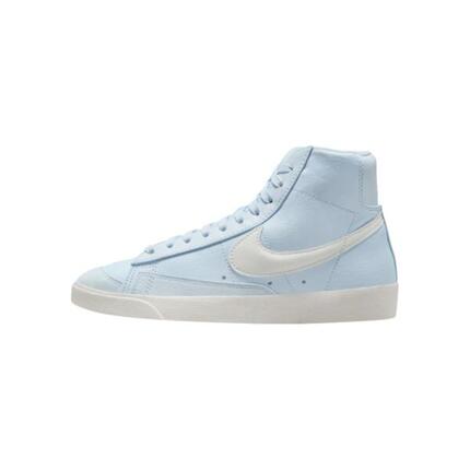 DQ4124-400 — Nike Blazer Mid 77 NN