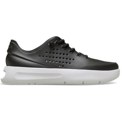 Crocs InMotion Sneaker para mujer