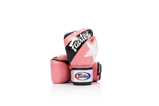 Fairtex BGV1-N Leder Boxhandschuhe - Nation Print Rot 12 Unzen