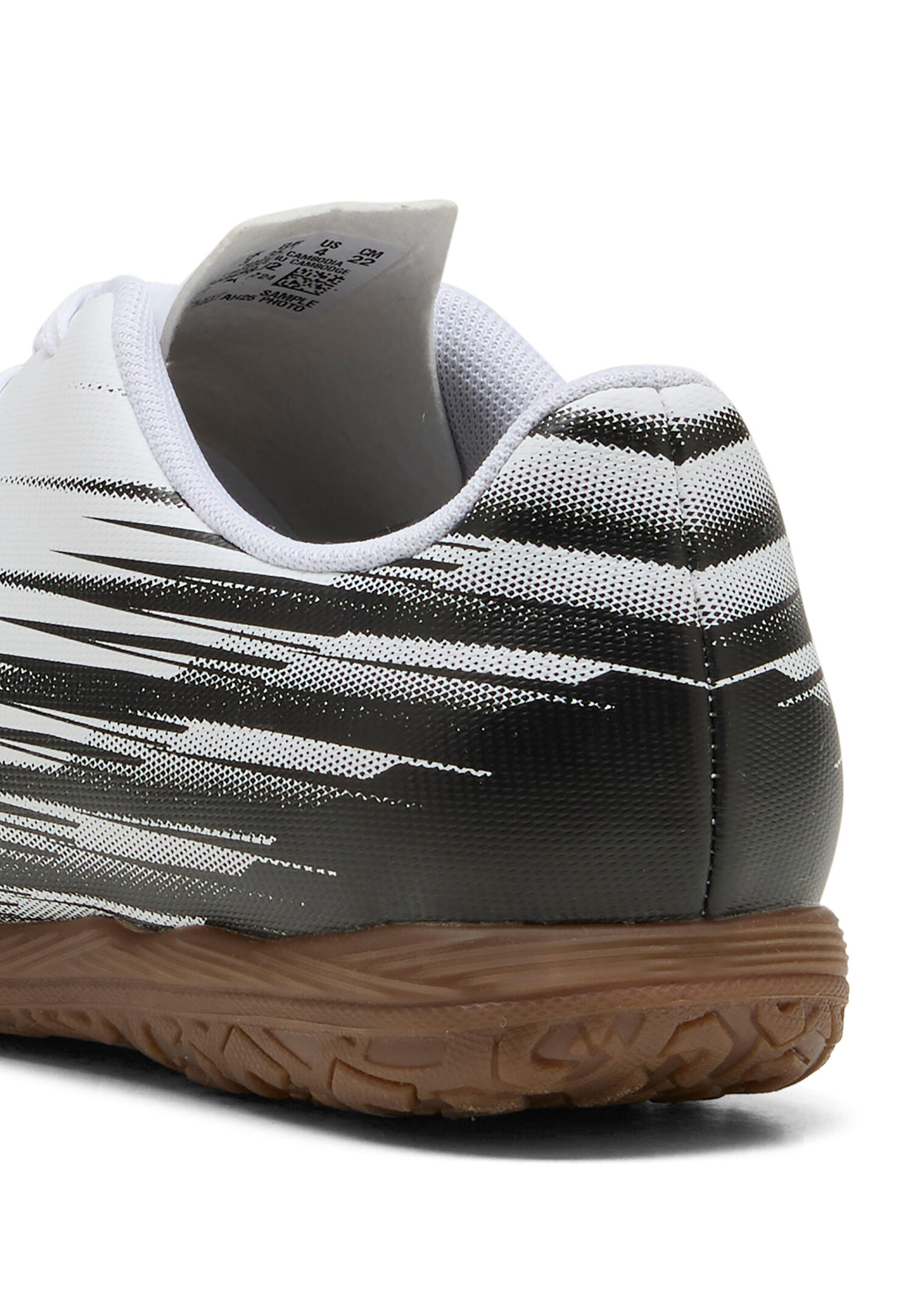 Puma Fussballschuhe ATTACANTO II  IT JR Kinder Hallenschuhe 108498 02 weiss 4/5