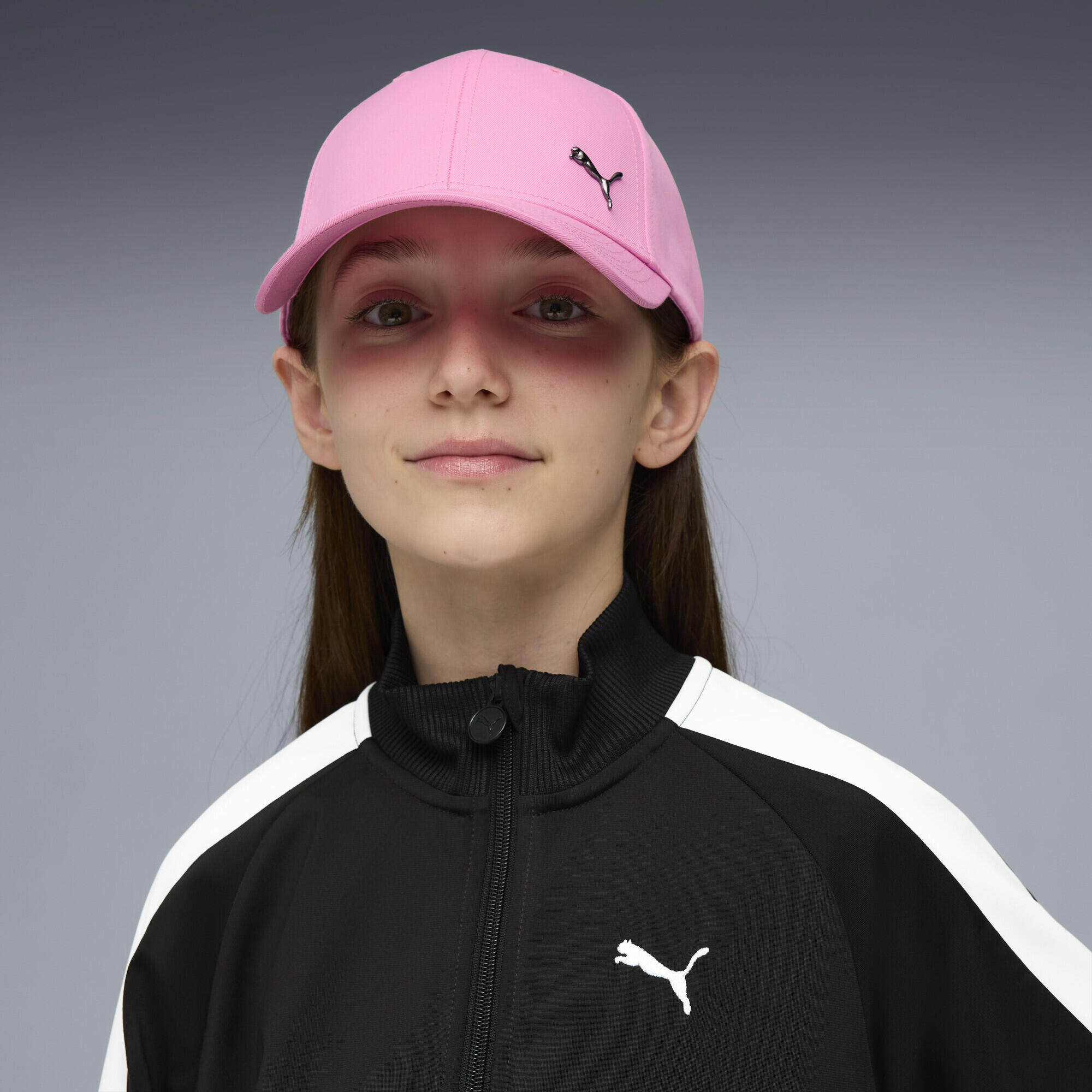 Młodzieżowa czapka z daszkiem Essentials z metalowym logo PUMA Cat PUMA 2/6
