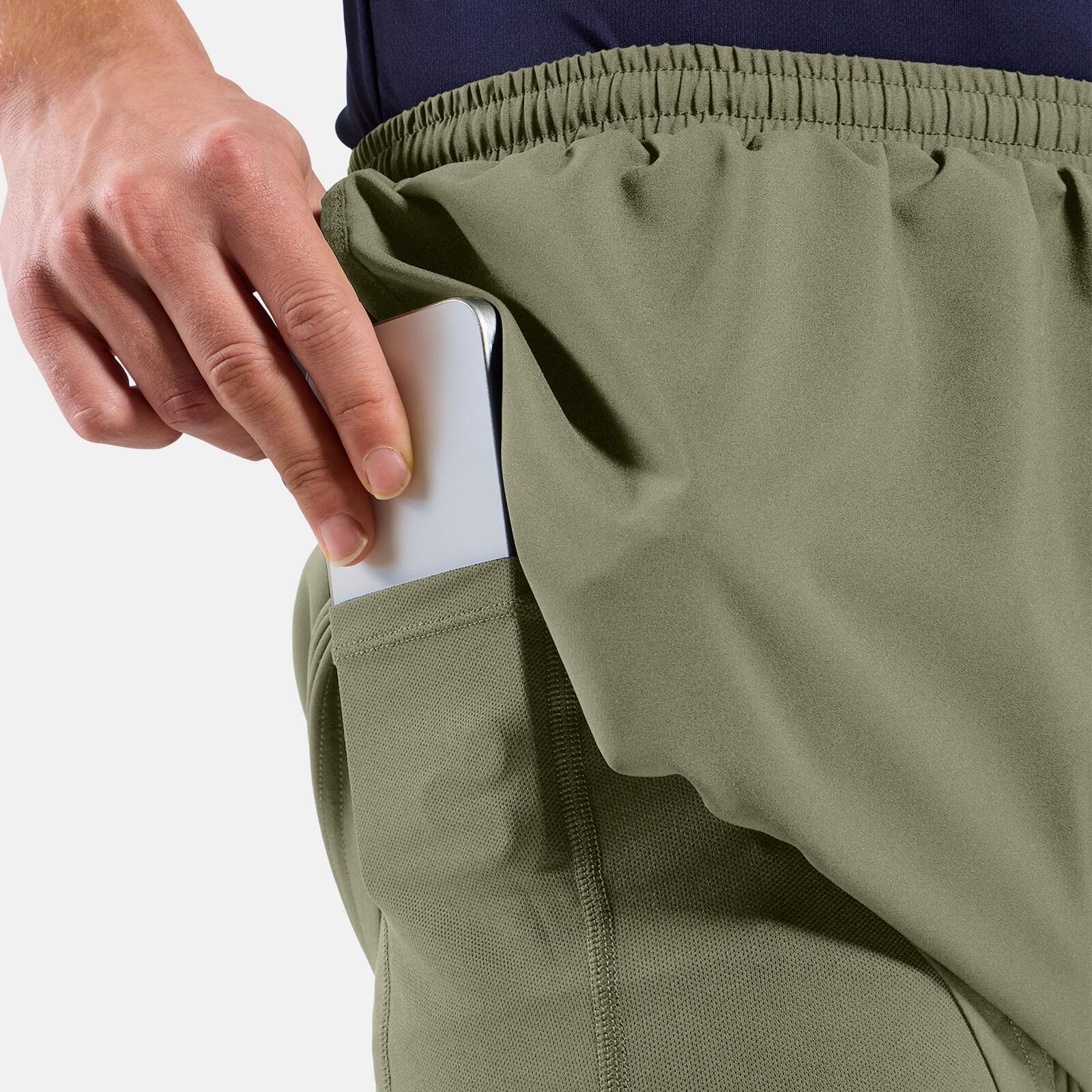 Laufshort leicht bequem elastisch Herren - 2-in1 Short Essential 6 Inch 6/6