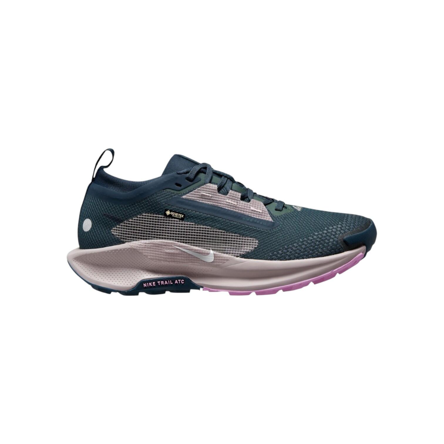 NIKE picture