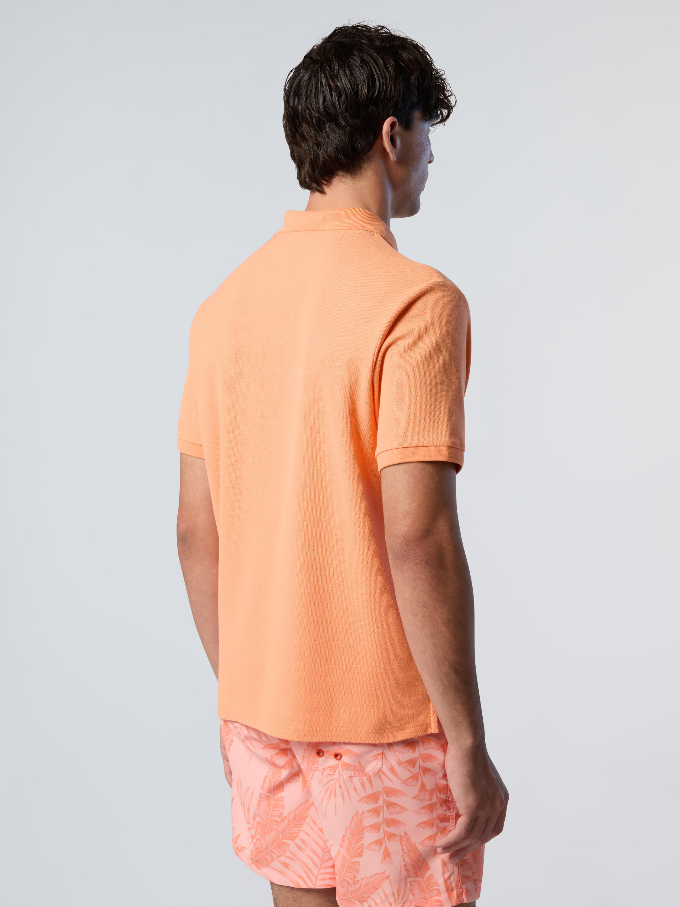 Polo con parche con logo para hombre 2/3