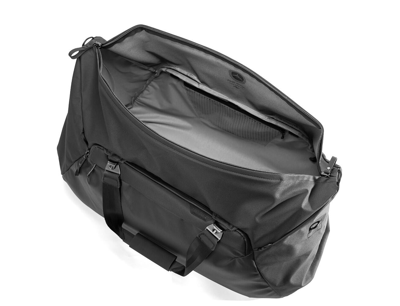 Peak Design	Travel Duffel 65L - Black 2/3