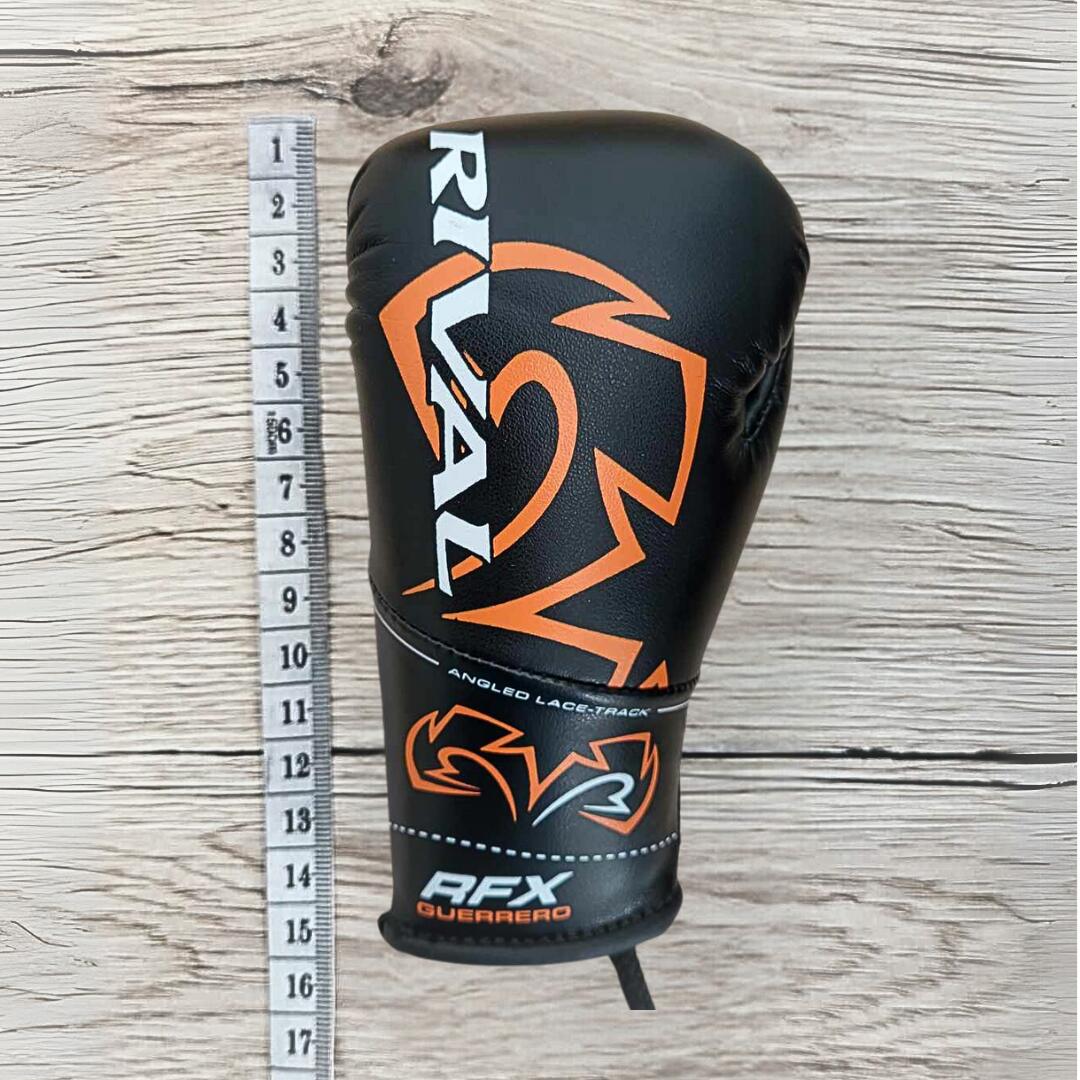Rival Zawieszka Rękawice Bokserskie RFX-Guerrero na lusterko do samochodu 7/7