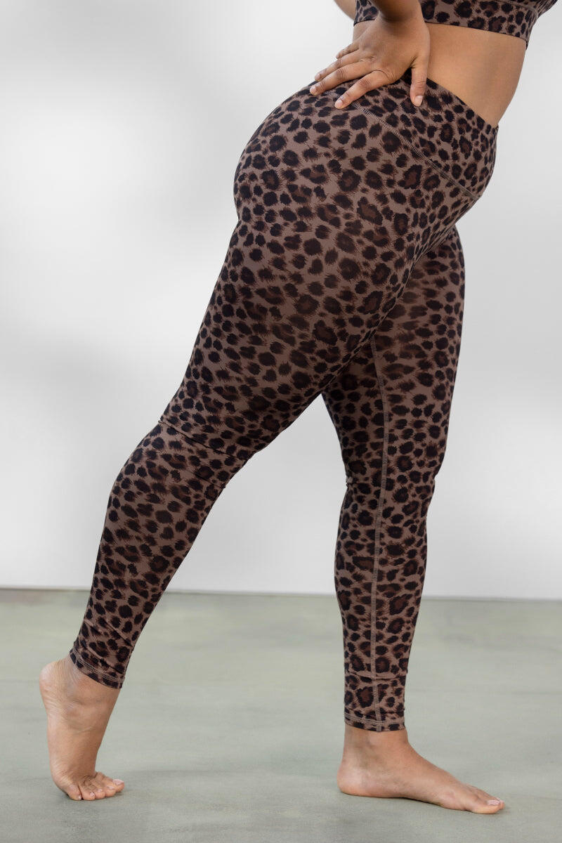Hey Honey - Leggings Leo Cocoa mit auffälligem Leopardenmuster und hohem Bund 3/5