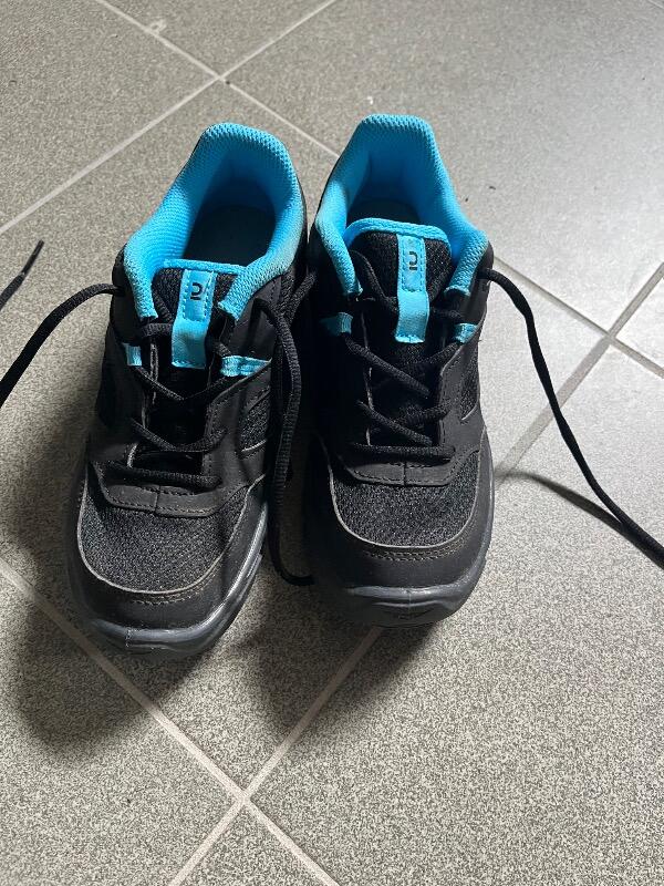 Tussen Particulieren - Wandelschoenen 4/4
