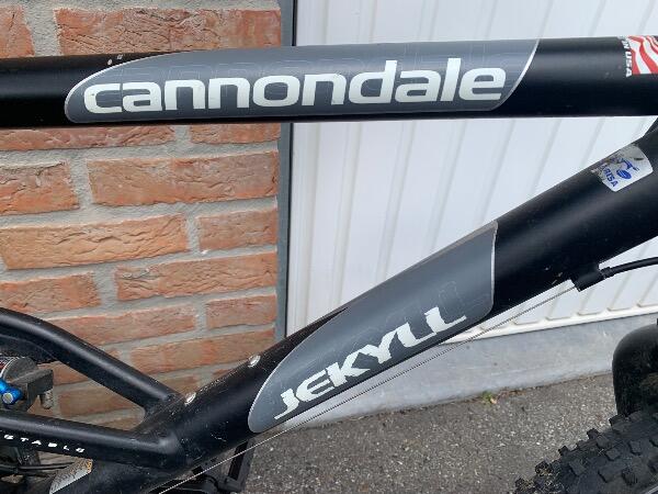 Tussen Particulieren - Volledig geveerde mountainbike voor heren 2/6