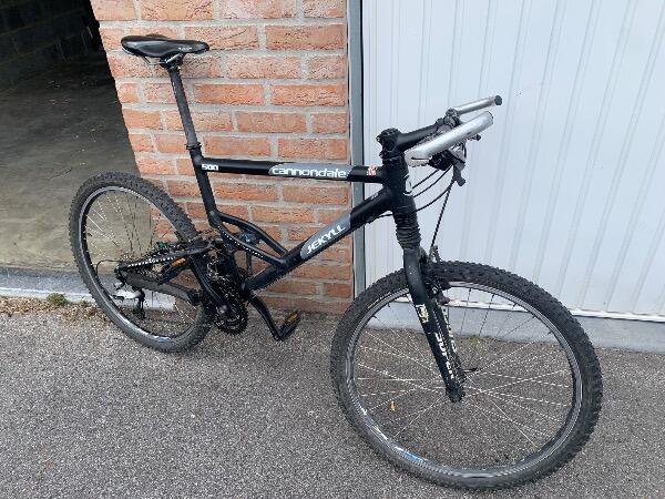 Tussen Particulieren - Volledig geveerde mountainbike voor heren 5/6