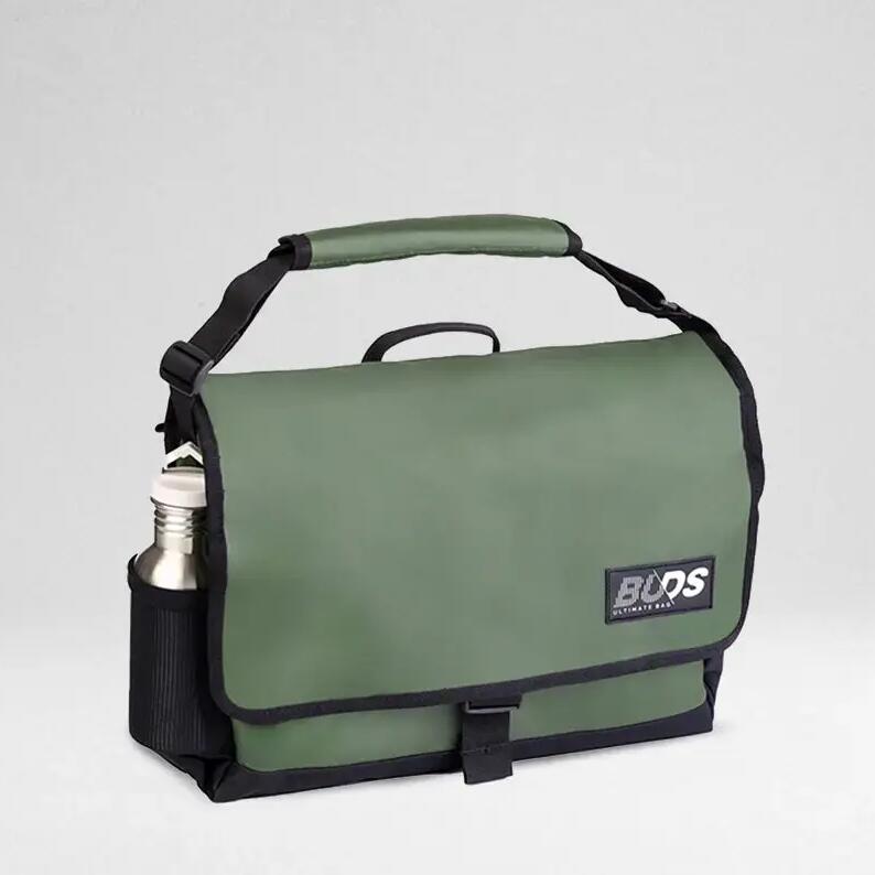 City Bag Light – Water-Resistant Messenger Bag – Black/Khaki