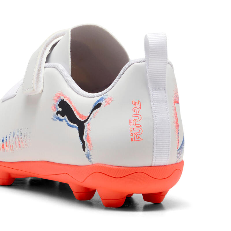 Dziecięce buty piłkarskie FUTURE 8 PLAY FG/AG PUMA White Black Glowing Red