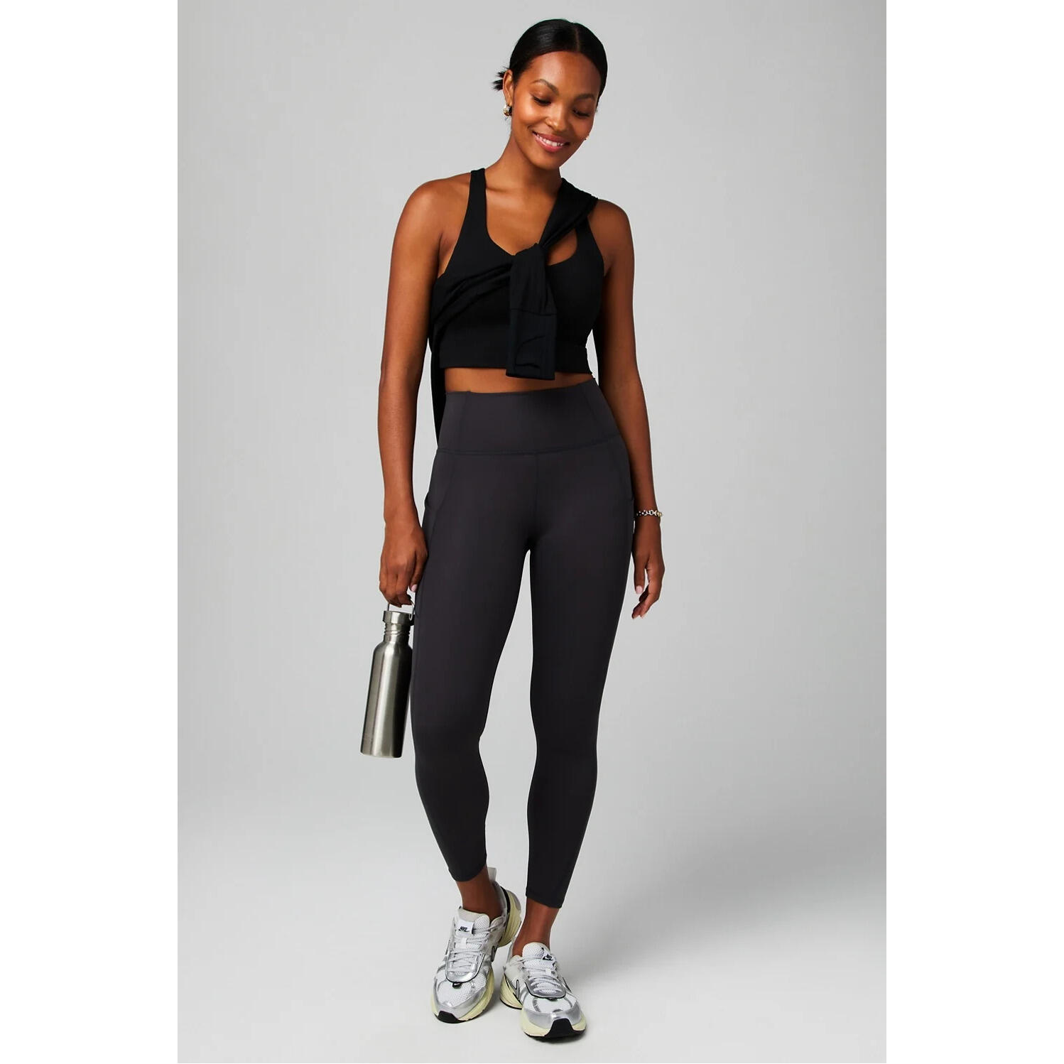 Débardeur crop avec brassière intégrée femme Fabletics Anywhere 3/5