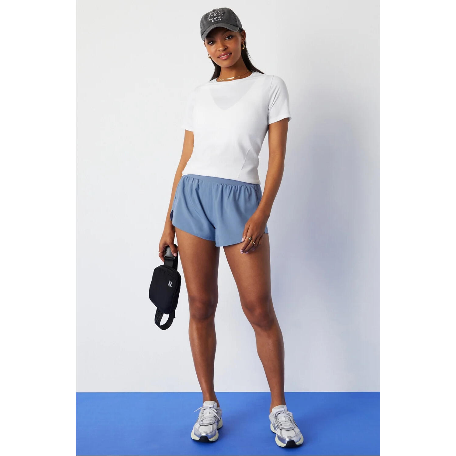 T-shirt femme Fabletics Feather Tech+ 3/5