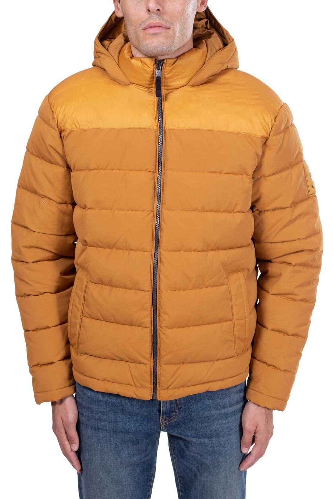Piumino uomo con logo patch 2/4