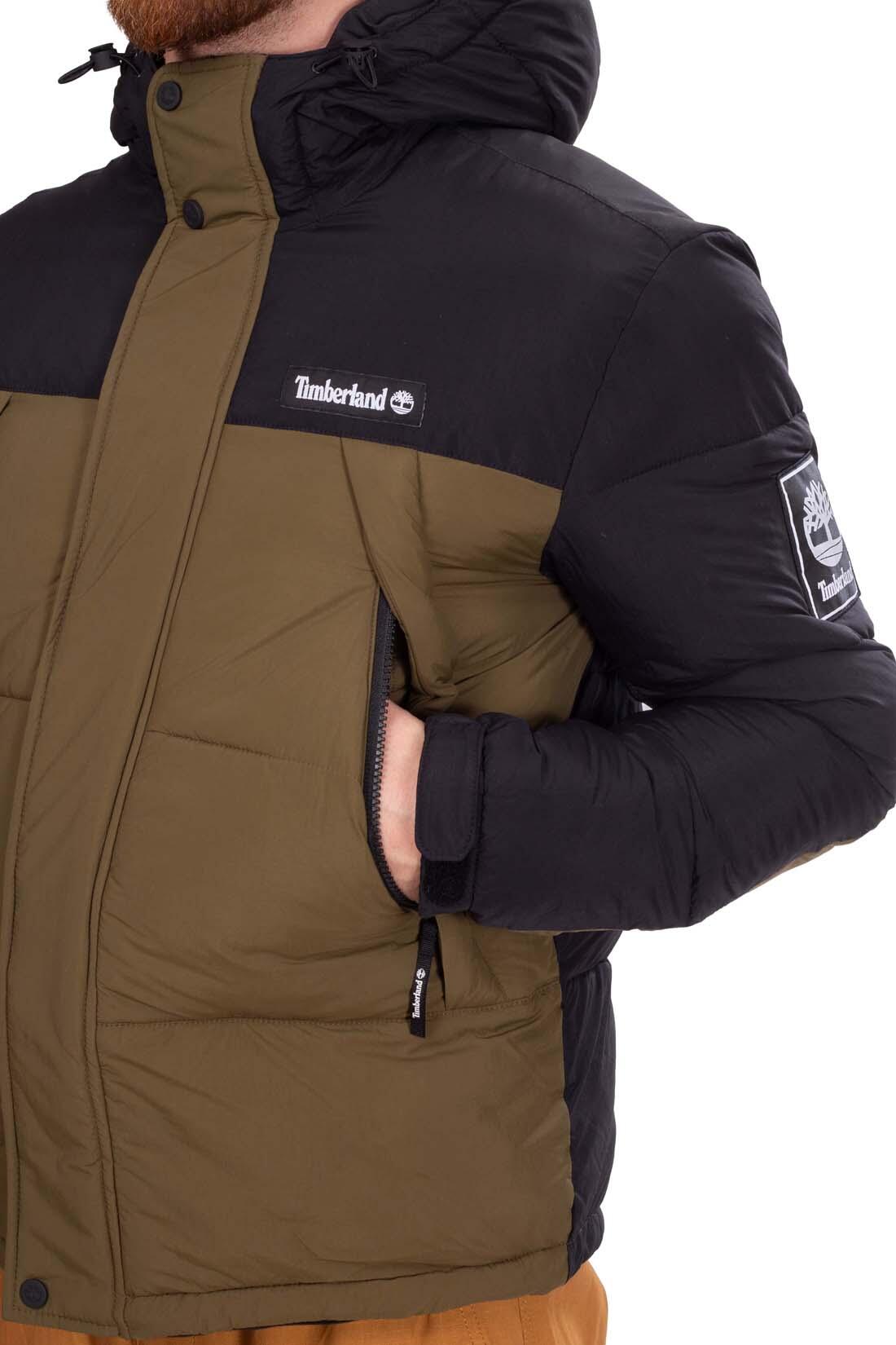 Giaccone uomo imbottito colorblock 4/6