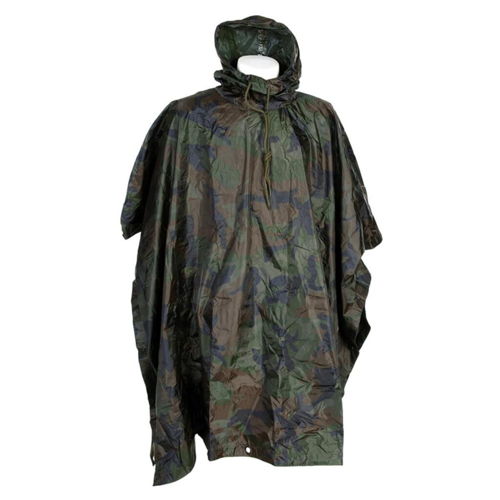Heavy Woodland Poncho – green camouflage.