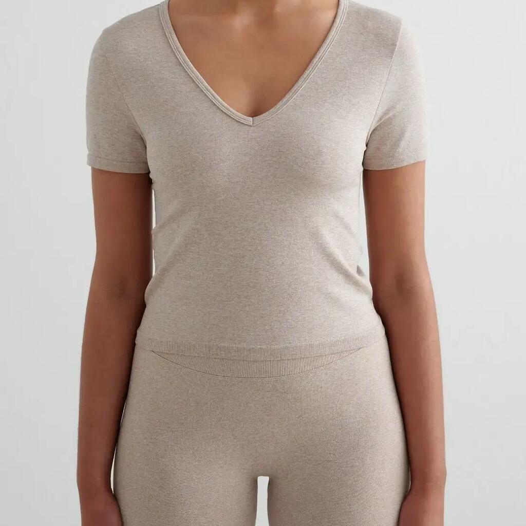 Women's Training Short Sleeve Top Shaping V-Neck Shape Seamless Beige Melange