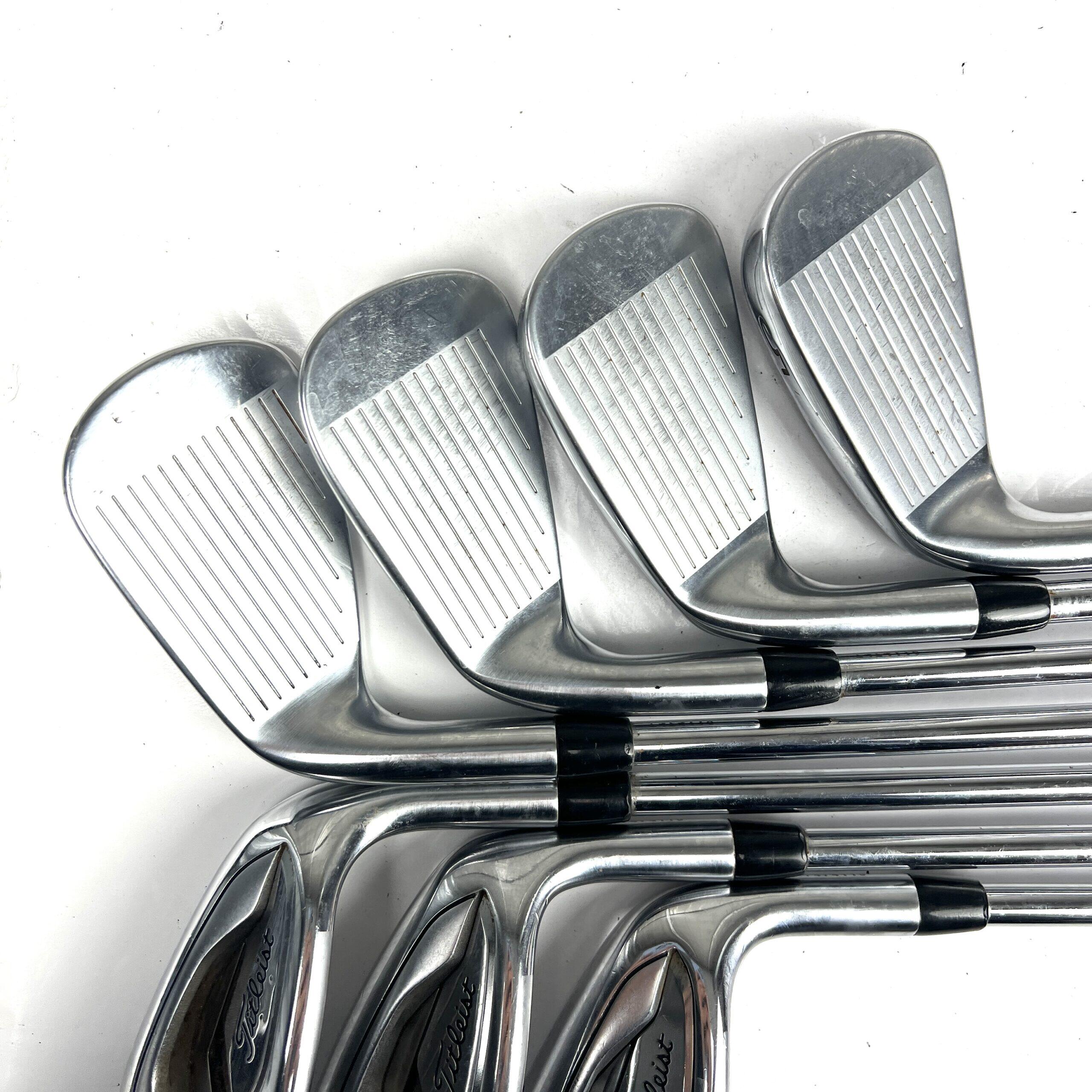 ENSEMBLE DE FER d'occasion Titleist T200 5-PW AMT noir S300