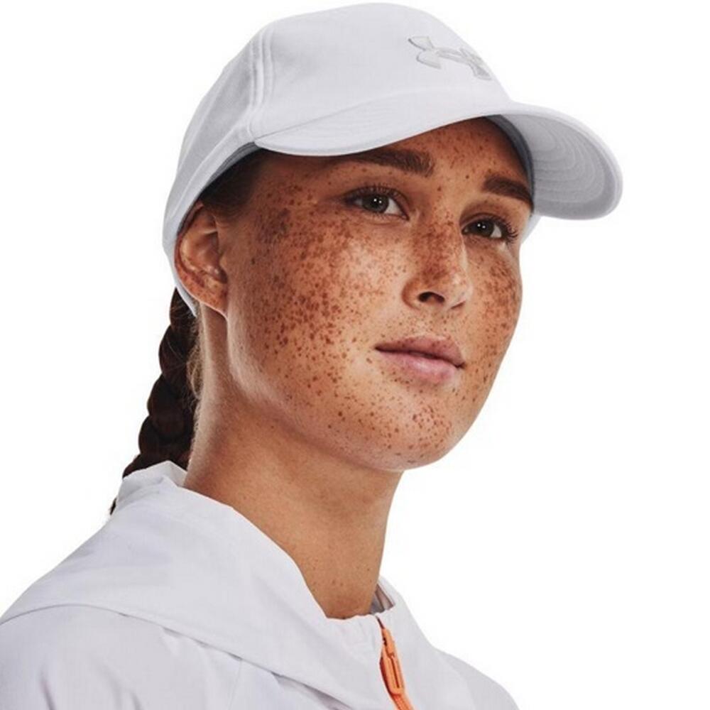 UNDER ARMOUR picture