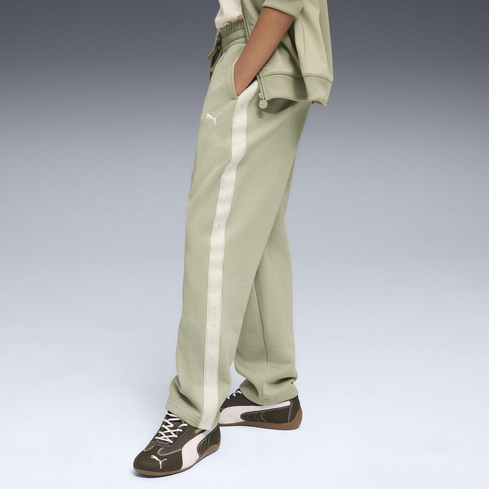 Młodzieżowe spodnie dresowe Essentials Tape o luźnym kroju PUMA Lux Army Green