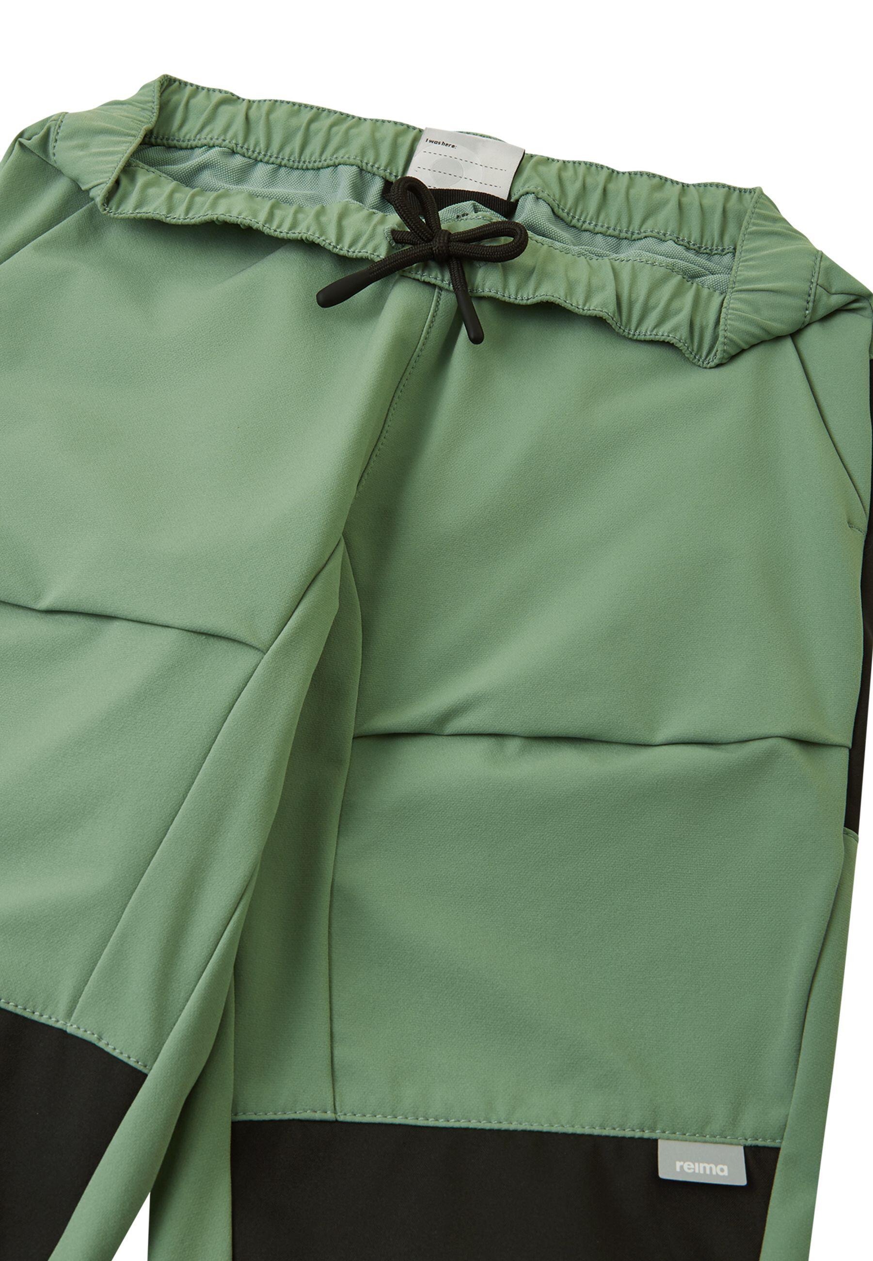 Pantalones infantiles Reima Vaeltaa 4/5
