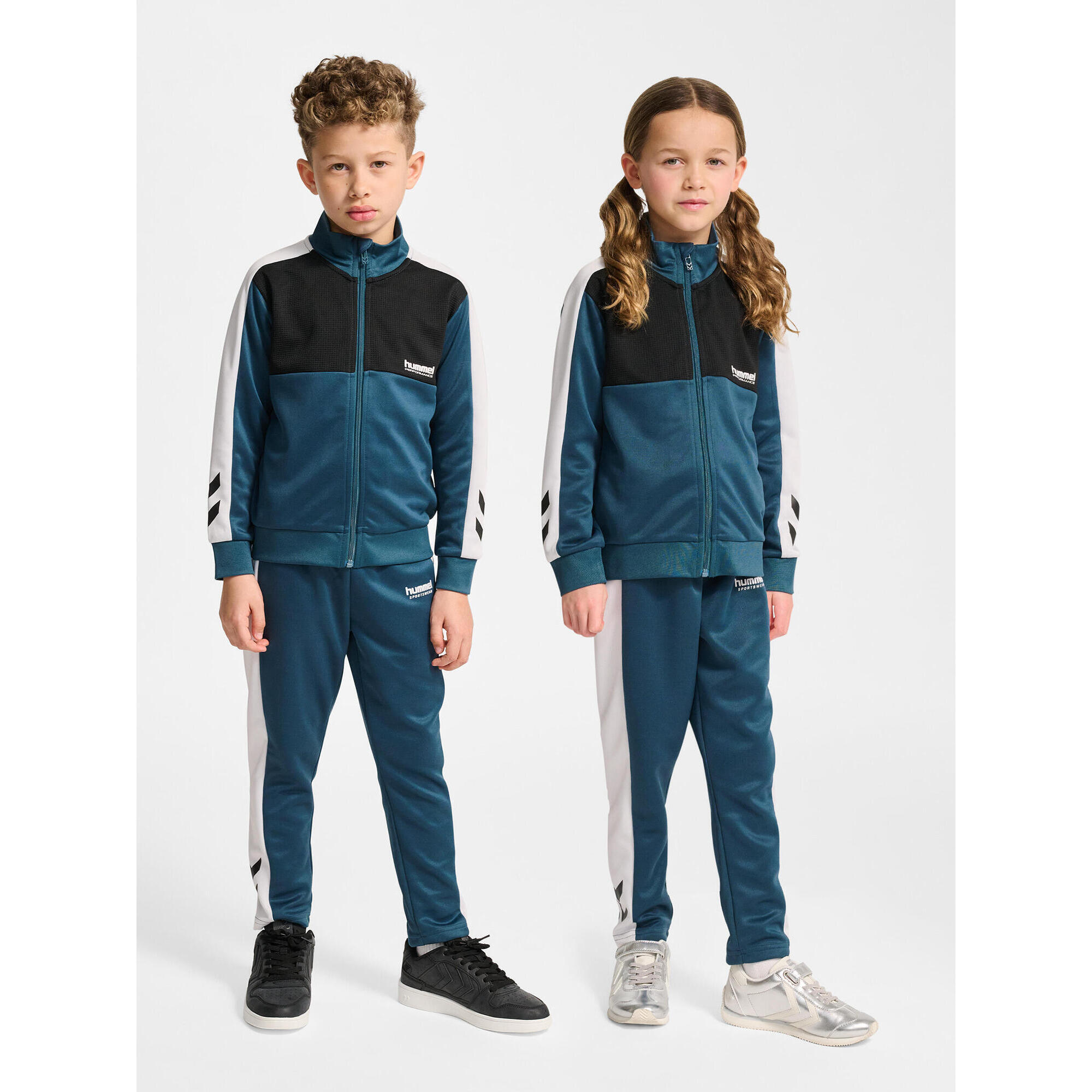 Dziecięcy dres Hummel