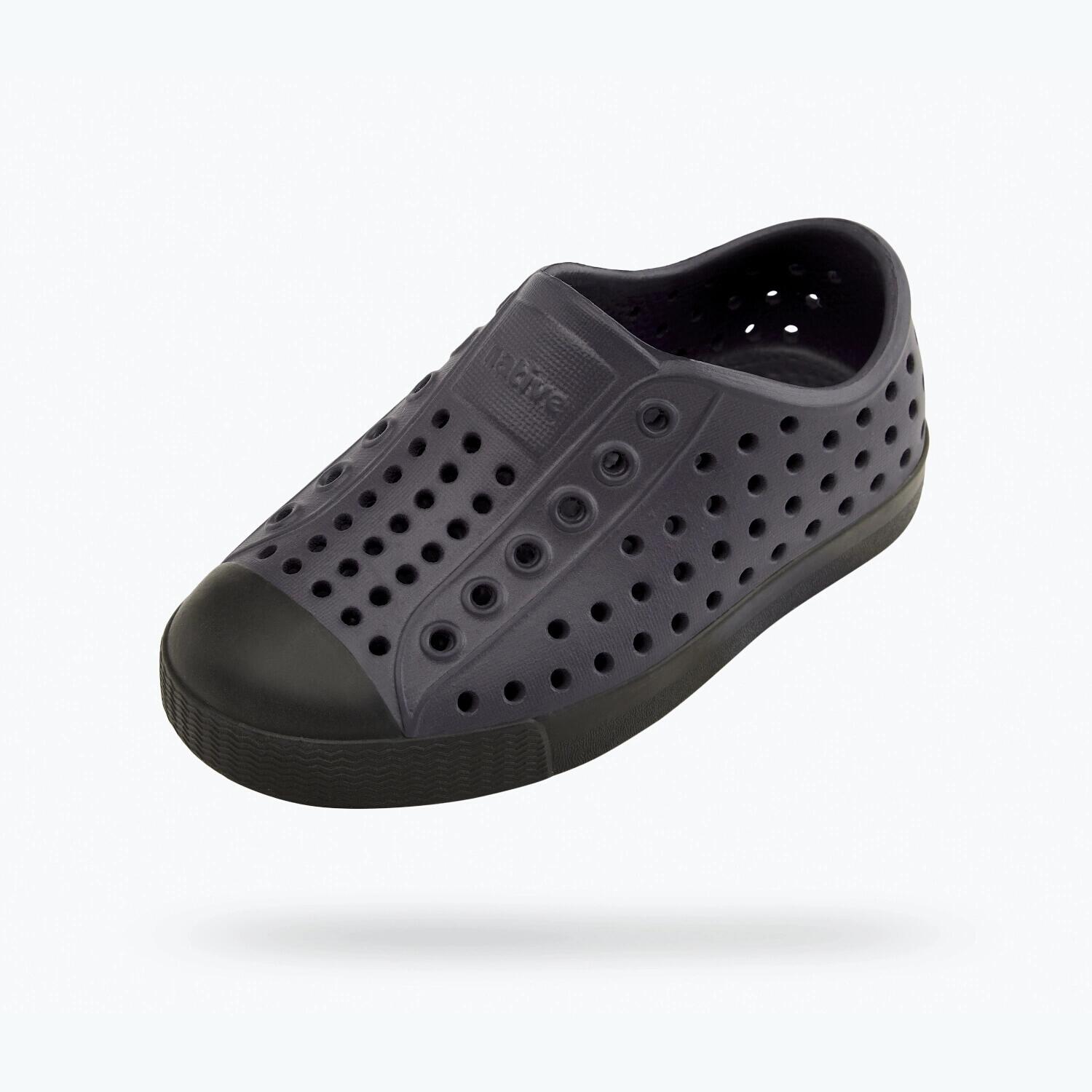 NATIVE SHOES picture