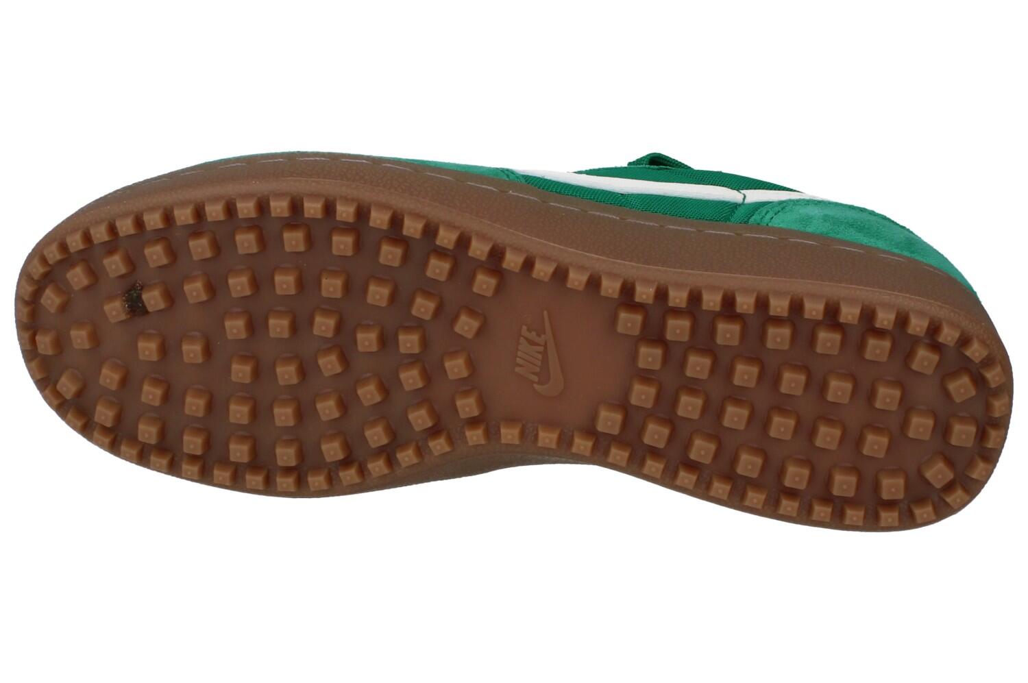 Nike Wmns Field General 5/6
