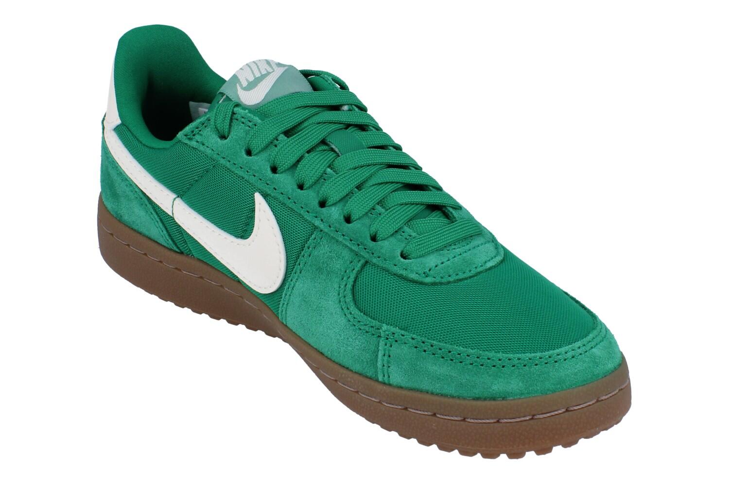 Nike Wmns Field General 4/6