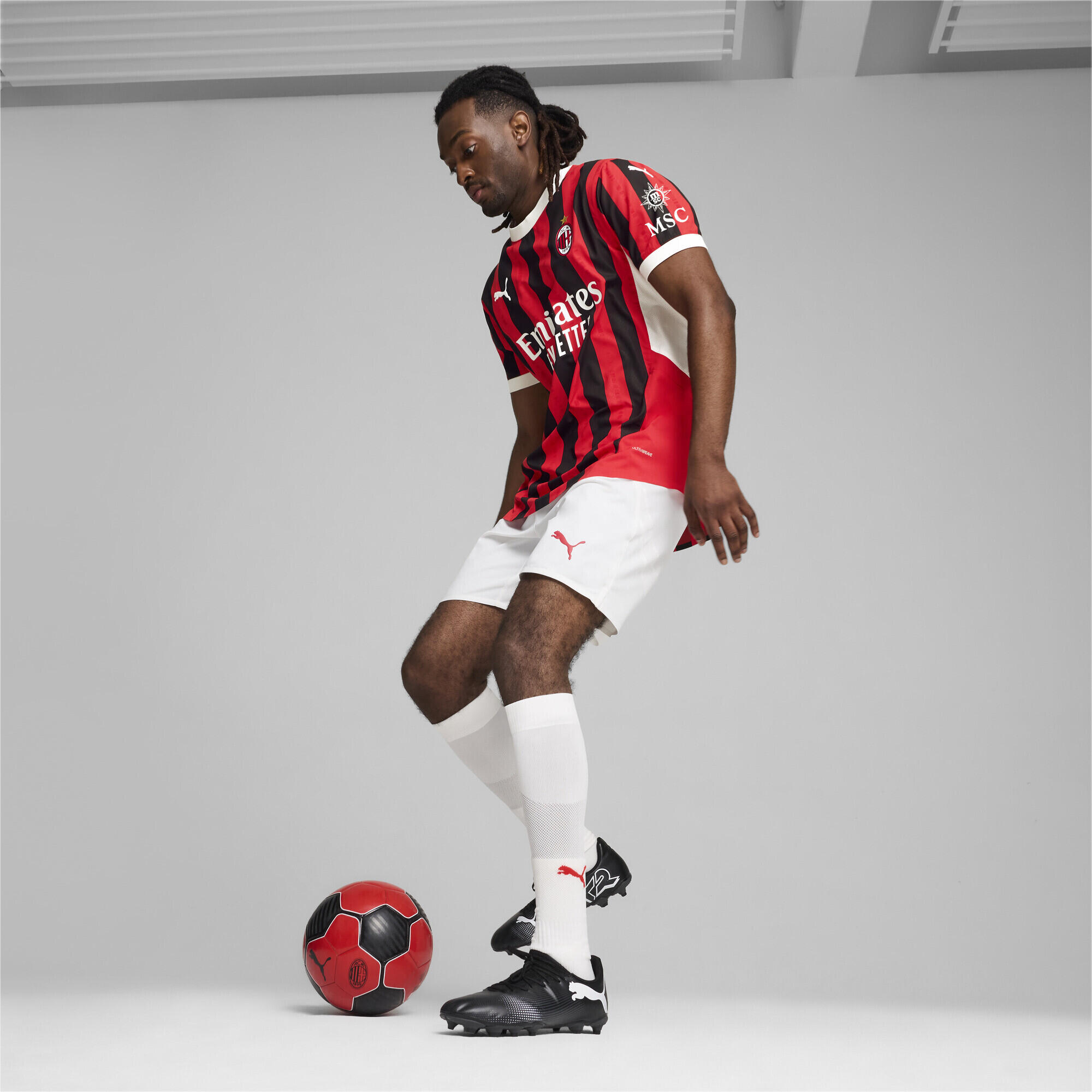 AC Milan 24/25 Authentic thuisshirt voor heren PUMA For All Time Red Black 4/7
