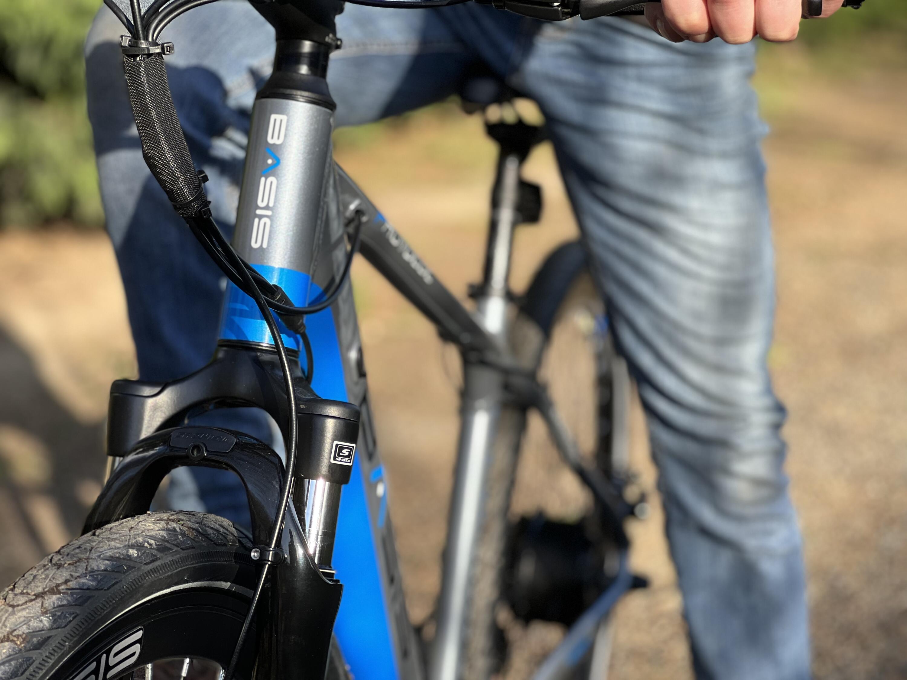Basis Protocol Hybrid Electric Bike, 7Ah, 700c Wheel - Graphite Blue 4/6
