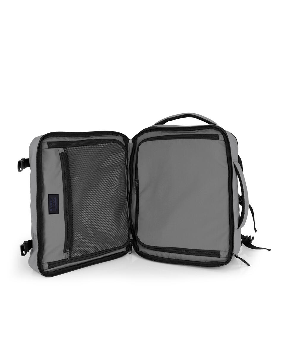 Mochila underseat Canada con capacidad de 20 L 5/6