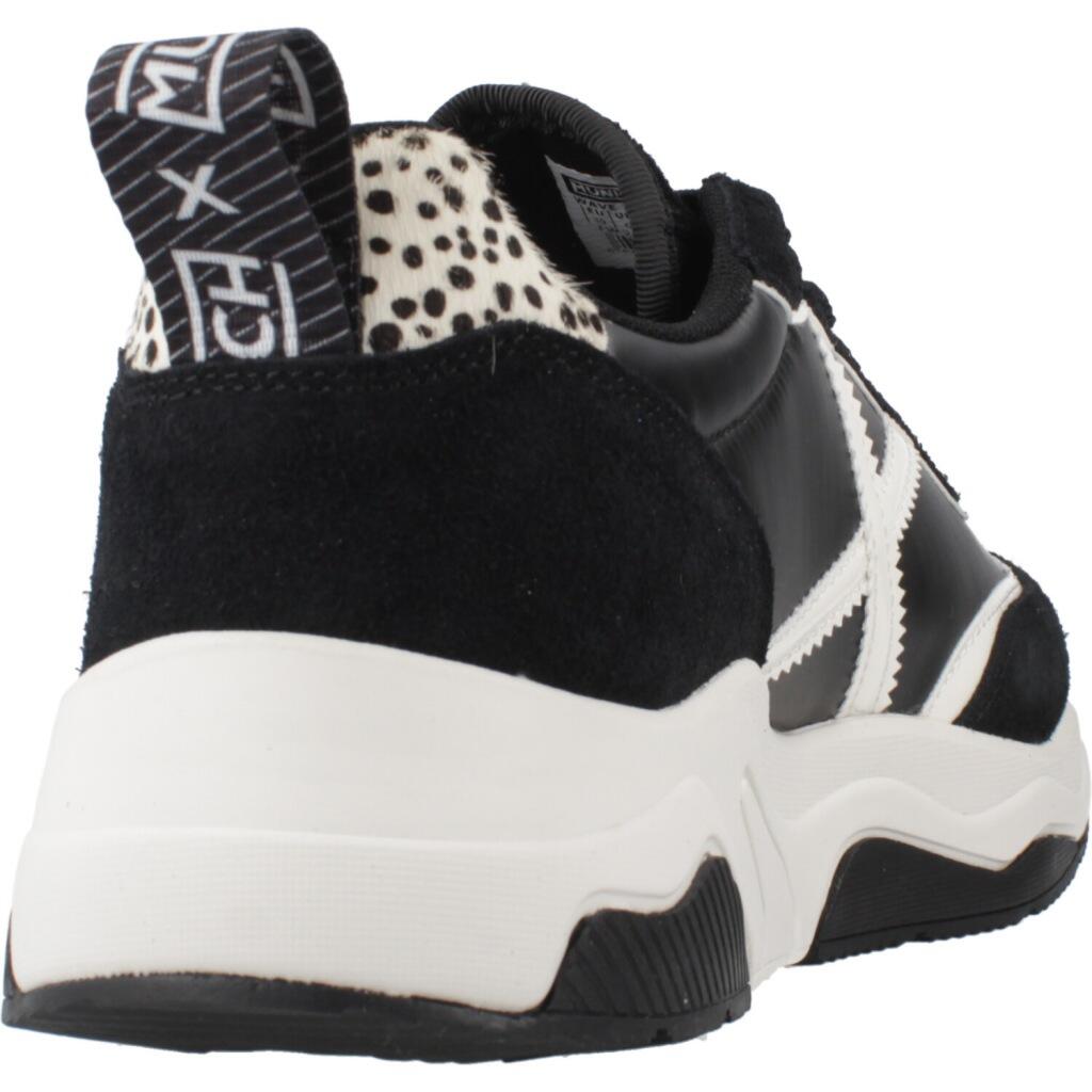 Baskets Munich Modèle Wave 176 Couleur Noir 3/5