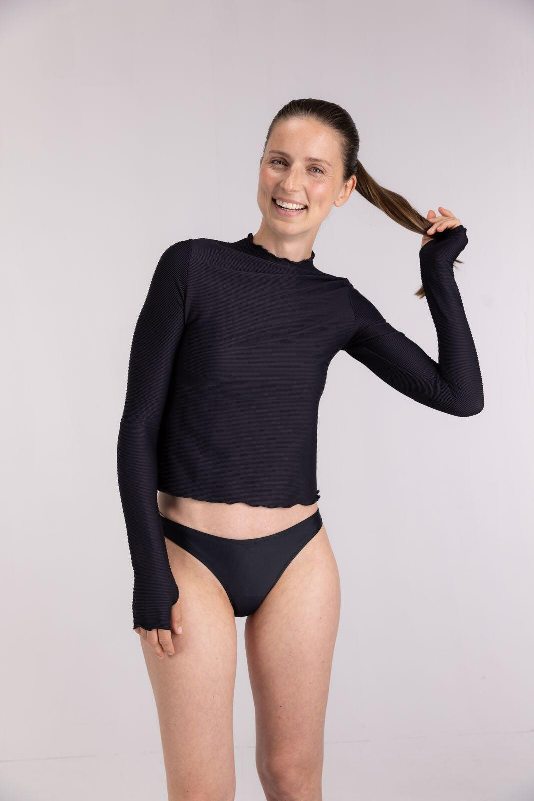 Top rash guard premium femme natation, surf & plongée - Noir 4/7