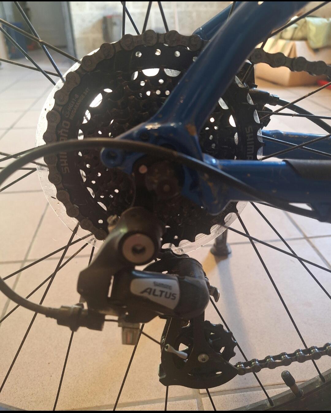 Tussen Particulieren - Trek Marlin 6 mountainbike 2/4