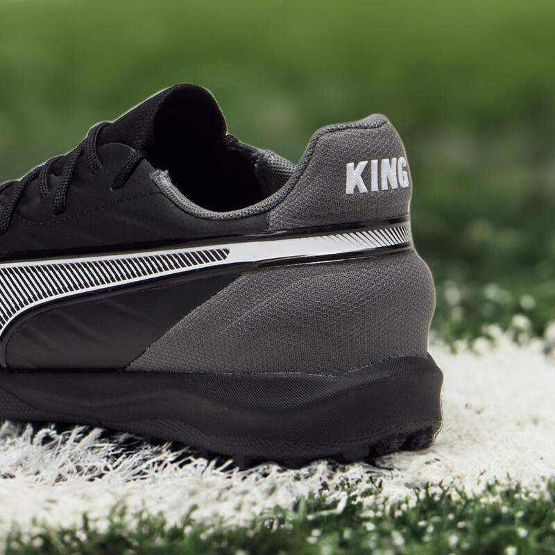 Młodzieżowe buty piłkarskie KING MATCH TT PUMA Black White Cool Dark Gray