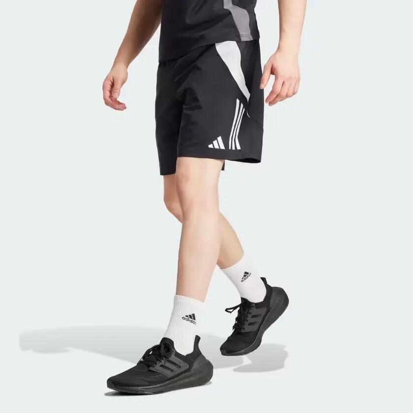 Curto Homem Adidas Tiro 24 Preto 2/6