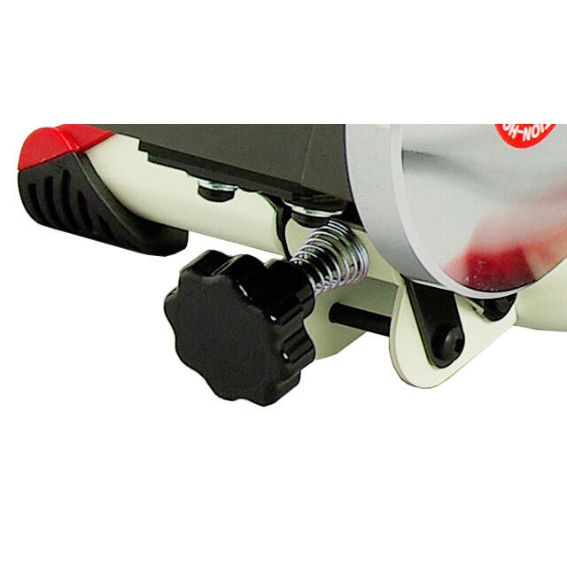 Minoura Liveride LR241 Mini trainer con comando al manubrio. 4/6