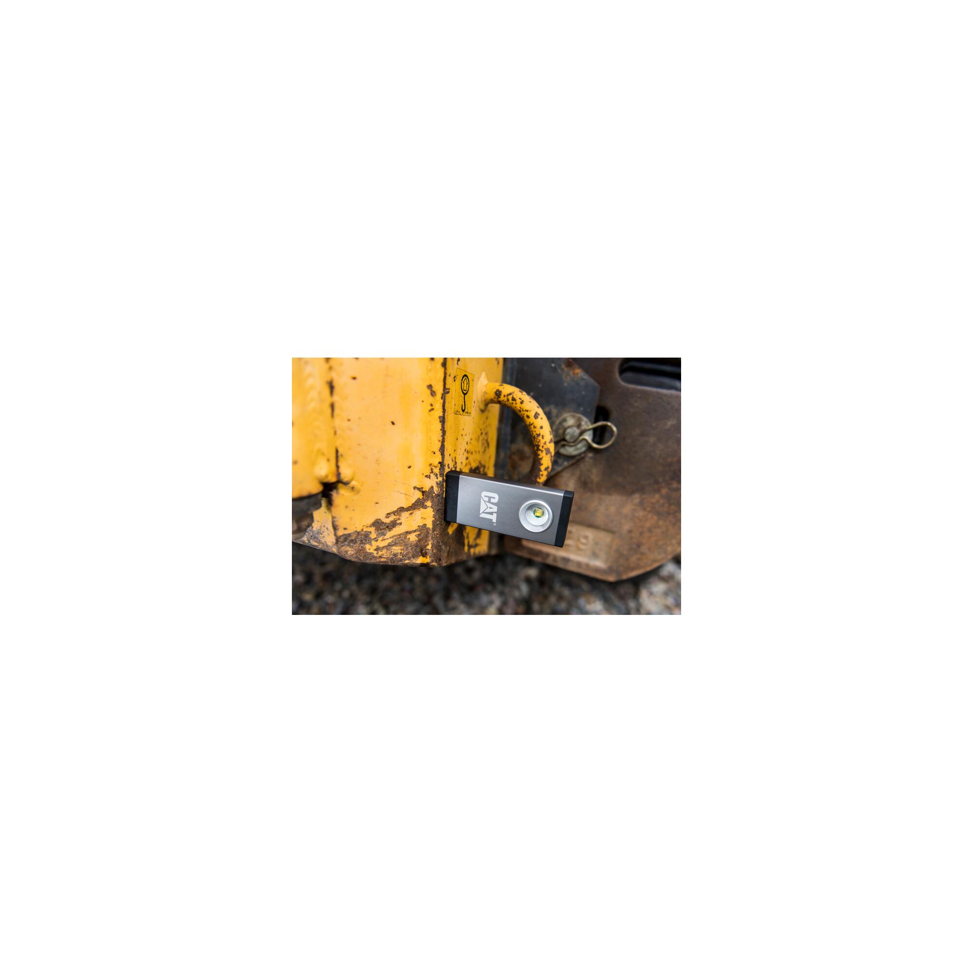 CT5115 Lanterna de bolso recarregável em alumínio CAT 4/6