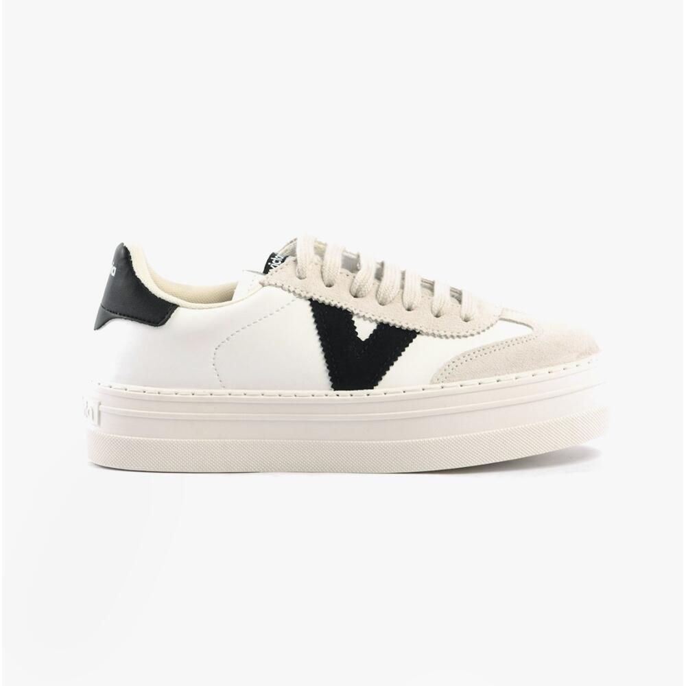 Barcelona Womens Sports Low Top Lace Up Trainers 1/5