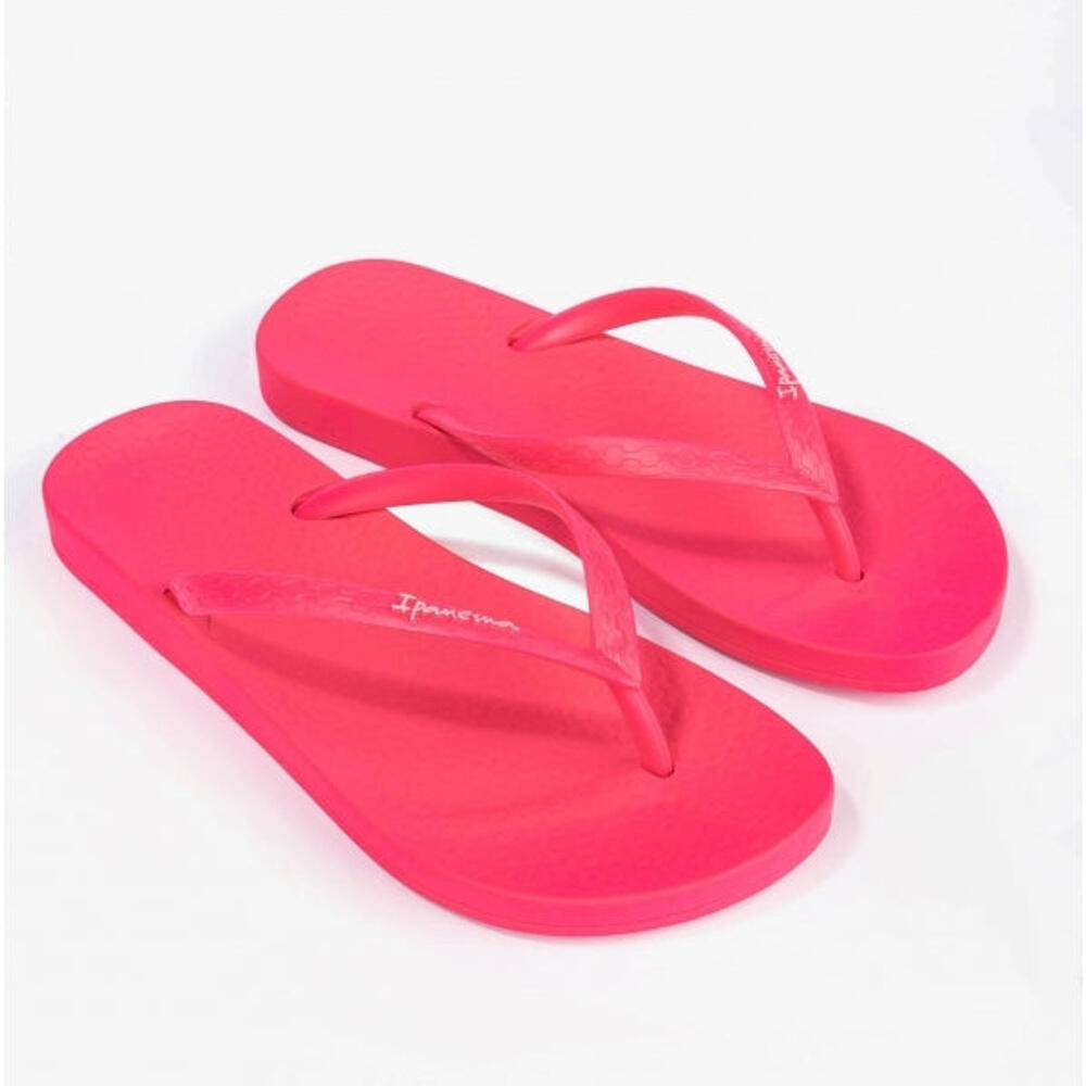 magenta pink