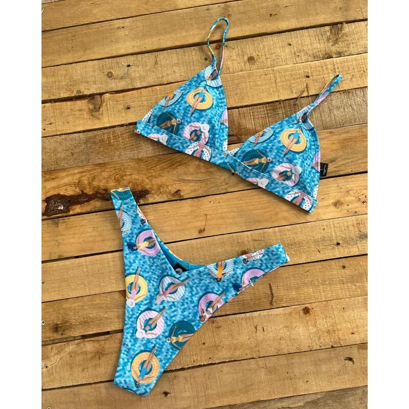 Bikini V-Cut paśal o basein