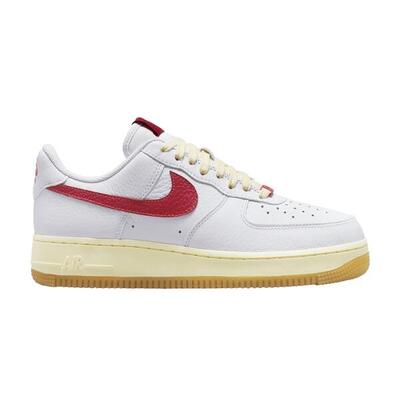 Wmns Air Force 1 '07 'Summit White University Red'