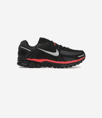 Nike Zoom Vomero 5 Black Metallic University Red